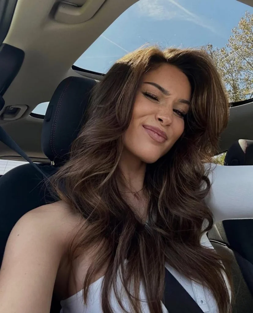 Die Trennungsdramen: Ein öffentlicher Clash, Julias