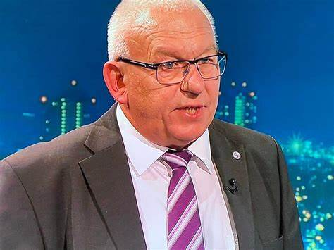 Ein fester Bestandteil der deutschen Kultur, Alfred Hettmer