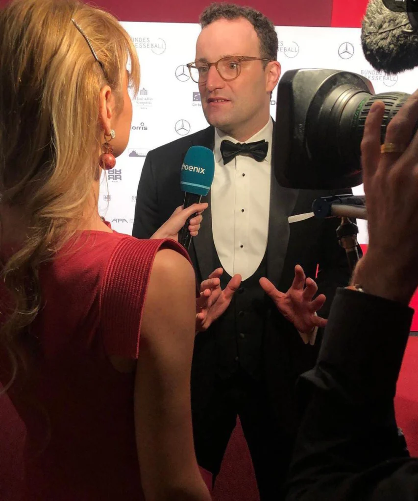 Akademischer Werdegang, Farah Schlink