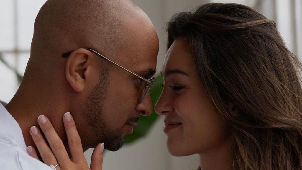 Unternehmerin mit vielseitigen Talentens JP Freundin Julia Meck