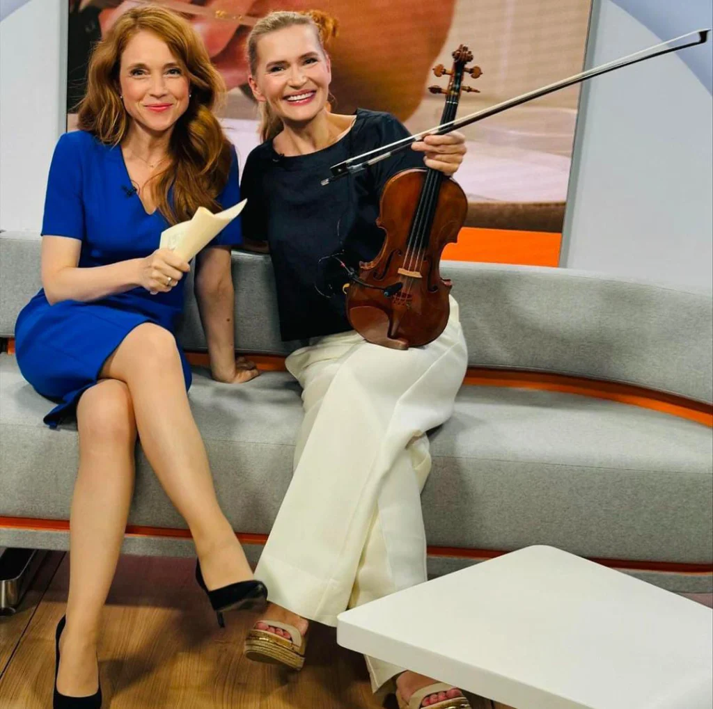 Frühes Leben, Mirjam Meinhardt