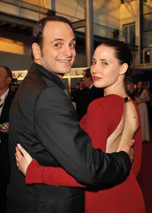 Der Weg zur Ehe: Vom Comedy-Star zum persönlichen Glück