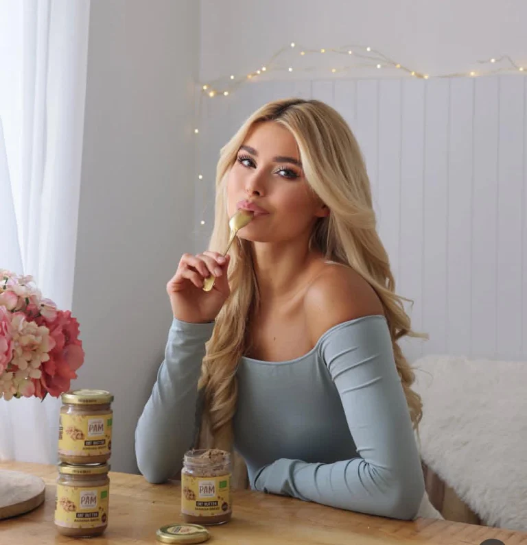 Pamela Reif Vermögen: Erfolg, Karriere & ihr Weg zum Reichtum