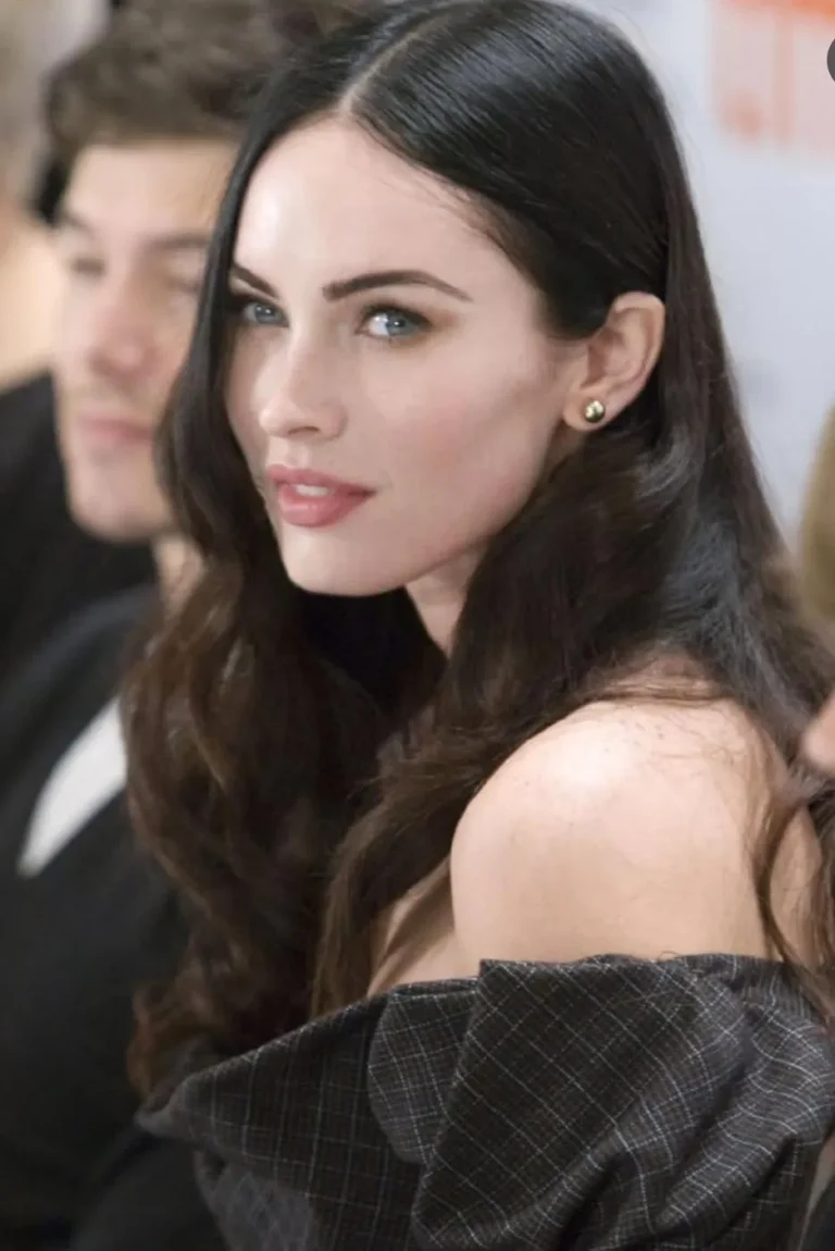 Megan Fox ungeschminkt: Wahrheit hinter ihrem Look heute neu