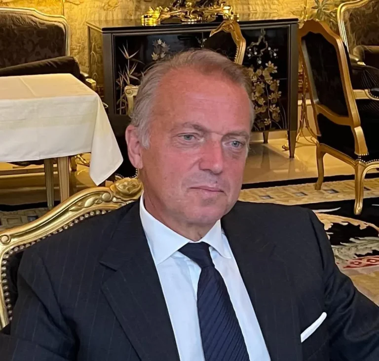 cem uzan vermögen und fall eines türkischen imperiums einblick