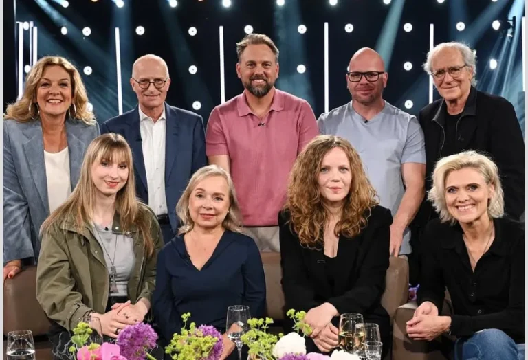 Sarah Bosetti Karriere, Alter, Leben und Erfolge der Satirikerin
